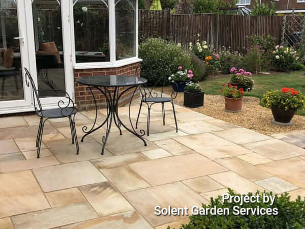 Mint Indian Sandstone Paving with Patio Set